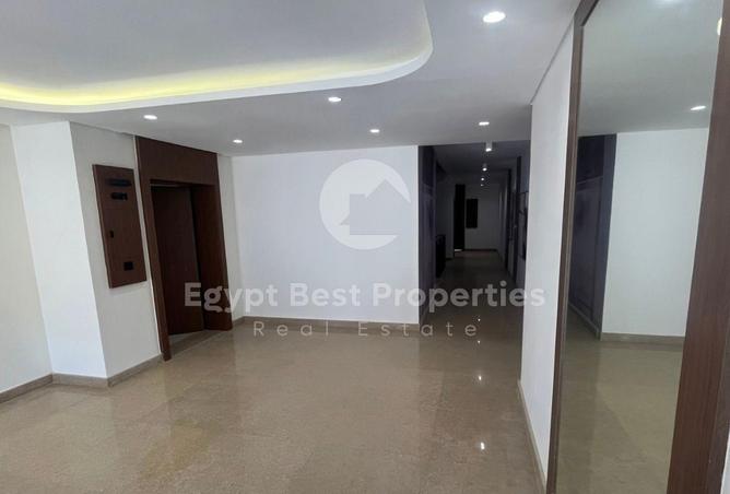 8355350 - صورة العقار 2