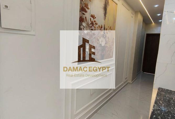 8306220 - Property Image 2