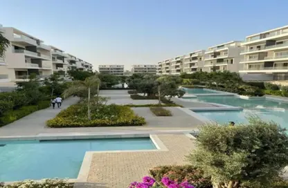 Apartment - 2 Bedrooms - 2 Bathrooms for sale in Lake View Residence 2 - 5th Settlement Compounds - The 5th Settlement - New Cairo City - Cairo