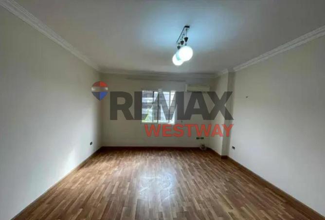 8472782 - Property Image 3