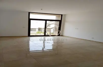 شقة - 3 غرف نوم - 3 حمامات للايجار في مون ريزيدنس - فيفث سكوير - التجمع الخامس - مدينة القاهرة الجديدة - القاهرة