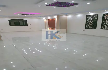Apartment - 3 Bedrooms - 2 Bathrooms for rent in Al Sabah Mosque St. - El Haram - Hay El Haram - Giza