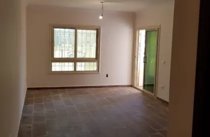 Apartment - 3 Bedrooms - 3 Bathrooms for rent in South Lotus - El Lotus - New Cairo City - Cairo