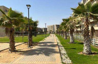 Apartment - 2 Bedrooms - 2 Bathrooms for sale in Palm Hills New Cairo - 5th Settlement Compounds - The 5th Settlement - New Cairo City - Cairo