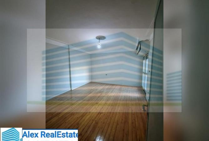 8341545 - الصورة الرئيسية للعقار