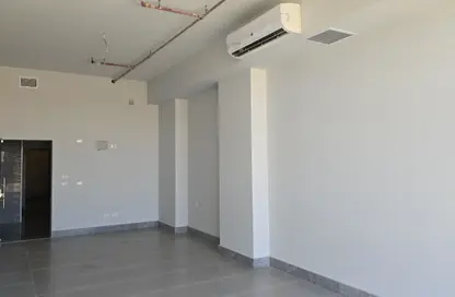Clinic - Studio - 1 Bathroom for rent in Mohamed Naguib Axis - Abou El Houl - New Cairo City - Cairo