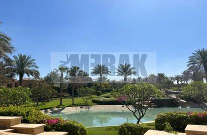 فيلا - 4 غرف نوم - 3 حمامات للبيع في سيزونز ريزيدنس - امتداد المستثمرين الشمالية - مدينة القاهرة الجديدة - القاهرة