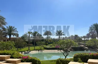 فيلا - 4 غرف نوم - 3 حمامات للبيع في سيزونز ريزيدنس - امتداد المستثمرين الشمالية - مدينة القاهرة الجديدة - القاهرة