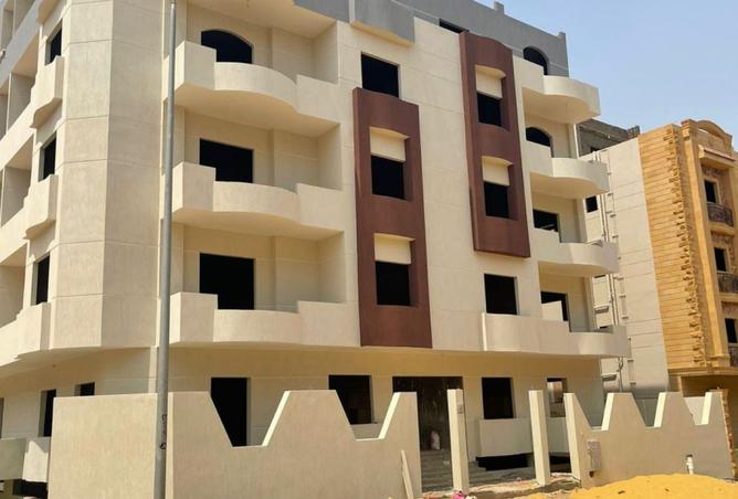 8304002 - Property Image 3