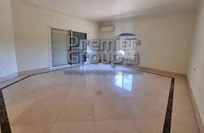 منزل مزدوج - 4 غرف نوم - 4 حمامات للايجار في غرب الجولف - كمبوندات القطامية - القطامية - مدينة القاهرة الجديدة - القاهرة