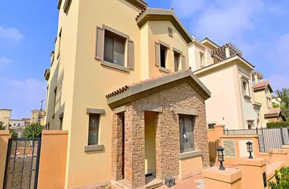 Villa - 7 Bedrooms - 7 Bathrooms for sale in Mivida - 5th Settlement Compounds - The 5th Settlement - New Cairo City - Cairo