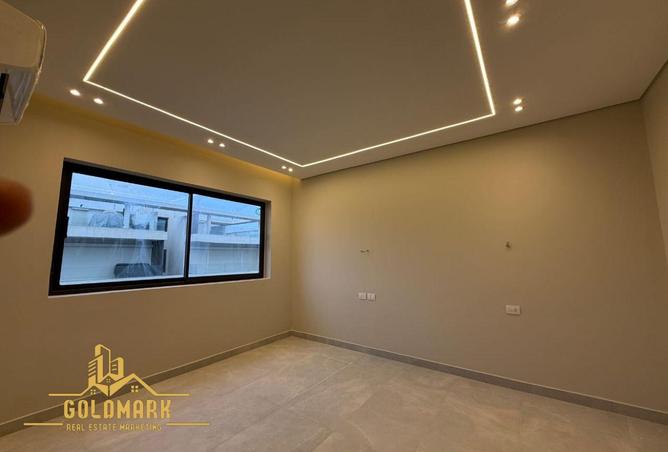 8131874 - Property Image 3