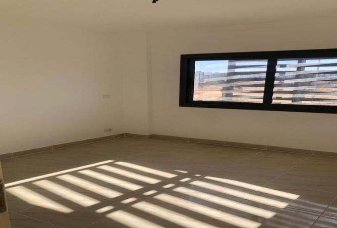 8128003 - Property Image 3