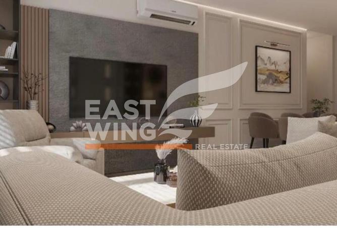 8053977 - Property Image 2