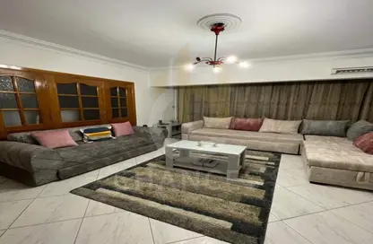 Apartment - 3 Bedrooms - 2 Bathrooms for sale in Palestine St. - New Maadi - Hay El Maadi - Cairo