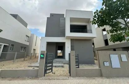 Villa - 6 Bedrooms - 6 Bathrooms for sale in The Crown - Cairo Alexandria Desert Road - 6 October City - Giza Villa - 6 Bedrooms - 6 Bathrooms for sale in The Crown - Cairo Alexandria Desert Road - 6 October City - Giza