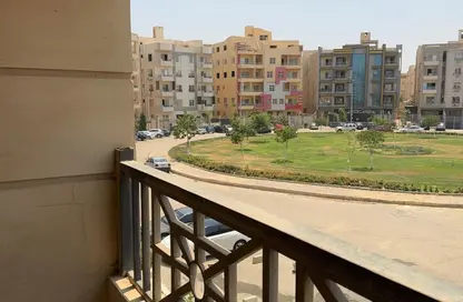 Apartment - 3 Bedrooms - 2 Bathrooms for sale in South Lotus - El Lotus - New Cairo City - Cairo