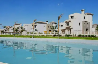 منزل مزدوج - 6 غرف نوم - 6 حمامات للبيع في جولف فيوز - طريق مصر اسكندرية الصحراوي - مدينة 6 أكتوبر - الجيزة