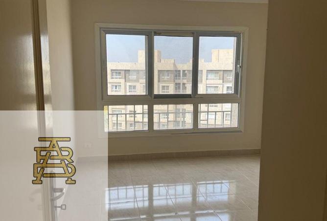 8404713 - Property Image 2