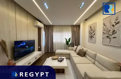 Apartment - 2 Bedrooms - 1 Bathroom for rent in Street 206 - Degla - Hay El Maadi - Cairo