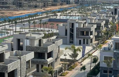 Villa - 5 Bedrooms - 5 Bathrooms for sale in Sun Capital - Fayoum Desert road - 6 October City - Giza