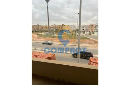 شقة - 3 غرف نوم - 3 حمامات للبيع في الحي الثامن - الشيخ زايد - الجيزة
