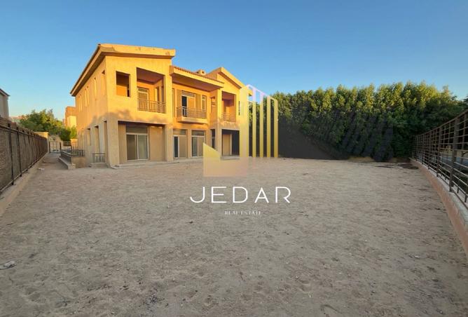 8040350 - Property Image 3