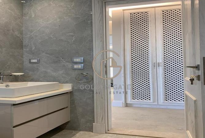 8370381 - Property Image 3