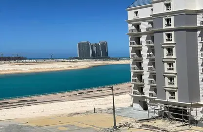شقة - 3 غرف نوم - 2 حمامات للبيع في الحي اللاتيني - محطة الرمل - حي وسط - الاسكندرية