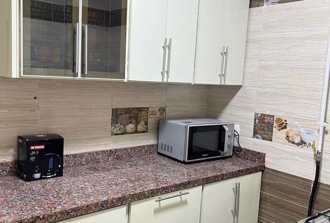 8304044 - Property Image 3