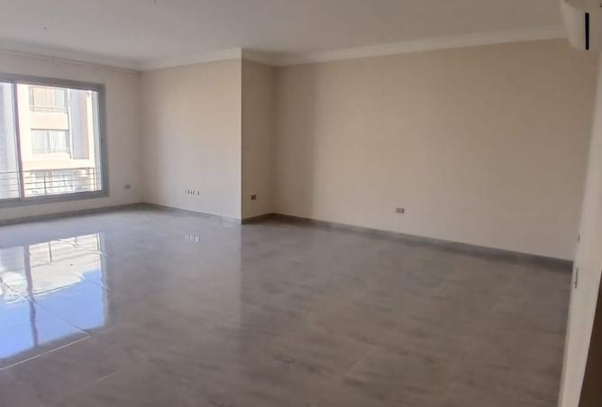 8399373 - Property Image 2