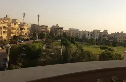 شقة - 3 غرف نوم - 1 حمام للبيع في المنطقة ز - حى جنوب الاكايمية - مدينة القاهرة الجديدة - القاهرة