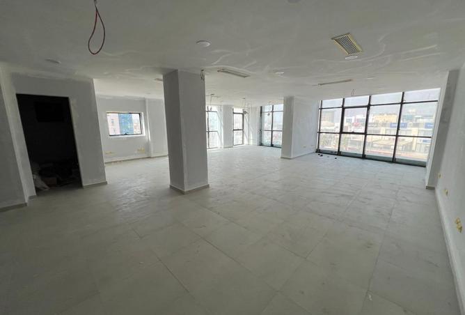 8250003 - Property Image 3