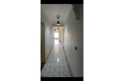 Apartment - 3 Bedrooms - 2 Bathrooms for sale in Fifth Sector - Zahraa El Maadi - Hay El Maadi - Cairo