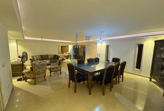 8013065 - Property Image 2