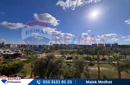 Apartment - 3 Bedrooms - 2 Bathrooms for sale in Madkhal Sharkt Al Nakhl Wa Al Handasa St. - Smouha - Hay Sharq - Alexandria Apartment - 3 Bedrooms - 2 Bathrooms for sale in Madkhal Sharkt Al Nakhl Wa Al Handasa St. - Smouha - Hay Sharq - Alexandria