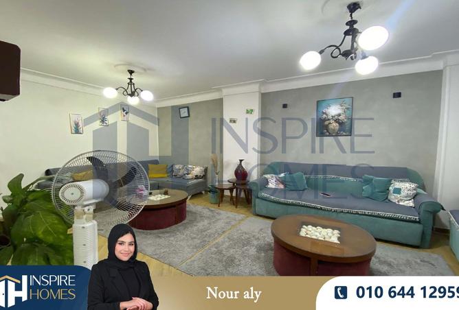 8358988 - Property Image 2