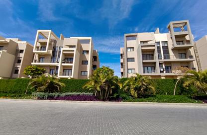 Apartment - 3 Bedrooms - 3 Bathrooms for sale in Fifth Square - The 5th Settlement - New Cairo City - Cairo