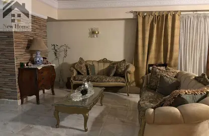 شقة - 2 غرف نوم - 2 حمامات للبيع في الشطر الثالث عشر - زهراء المعادي - حي المعادي - القاهرة