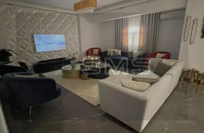 Apartment - 3 Bedrooms - 2 Bathrooms for sale in El Banafseg Apartment Buildings - El Banafseg - New Cairo City - Cairo