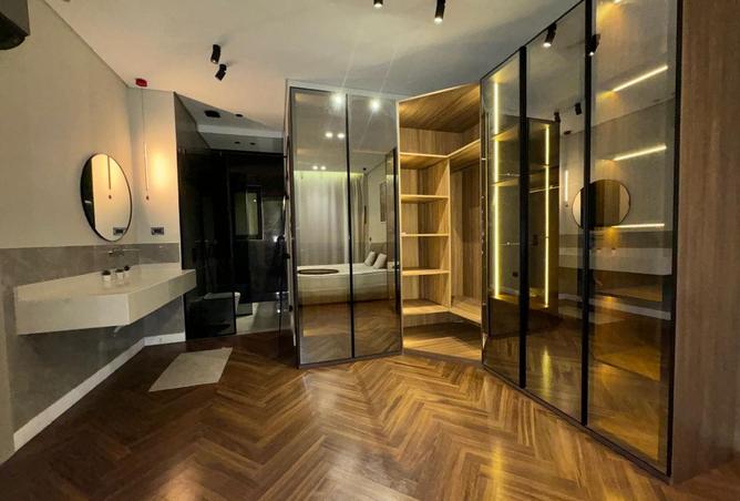 8088104 - Property Image 2