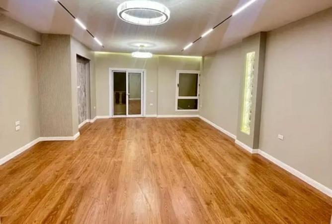 8471824 - Property Main Image