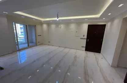 Apartment - 3 Bedrooms - 2 Bathrooms for rent in Stone Residence - 5th Settlement Compounds - The 5th Settlement - New Cairo City - Cairo