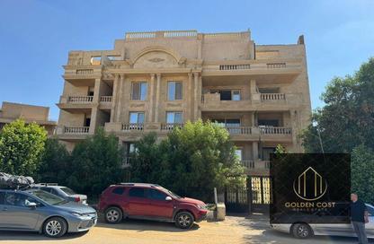 Apartment - 4 Bedrooms - 3 Bathrooms for sale in Al Narges 2 - Al Narges - New Cairo City - Cairo