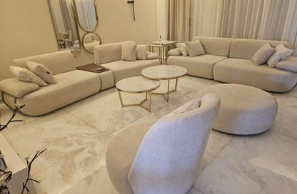 Apartment - 4 Bedrooms - 4 Bathrooms for sale in La Colina - Sheikh Zayed Compounds - Sheikh Zayed City - Giza