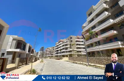 Chalet - 2 Bedrooms - 2 Bathrooms for sale in Palm Hills New Alamein - New Alamein City - Al Alamein - North Coast