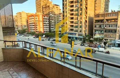 شقة - 4 غرف نوم - 3 حمامات للبيع في شارع عبد الرازق السنهوري - المنطقة السادسة - مدينة نصر - القاهرة