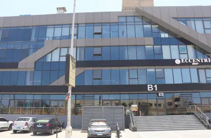 Office Space - Studio - 1 Bathroom for rent in The Gate Plaza Mall - 10th District - Sheikh Zayed City - Giza