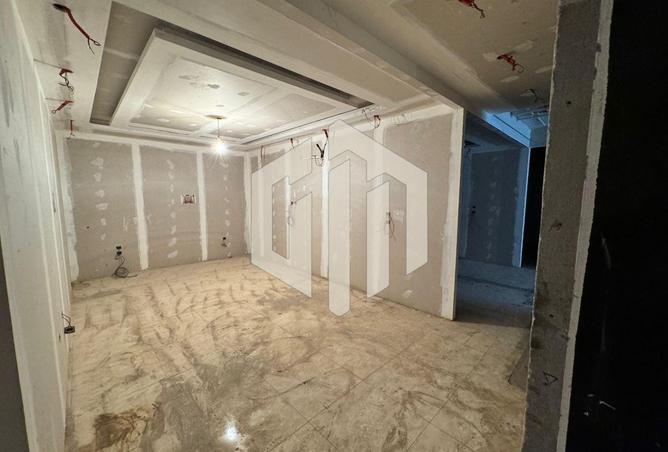 8413216 - Property Main Image