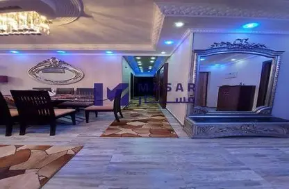 شقة - 3 غرف نوم - 2 حمامات للبيع في حى القرنفل - التجمع الخامس - مدينة القاهرة الجديدة - القاهرة